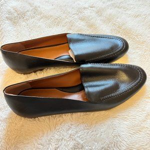 Simple black dress shoes/flats size 9